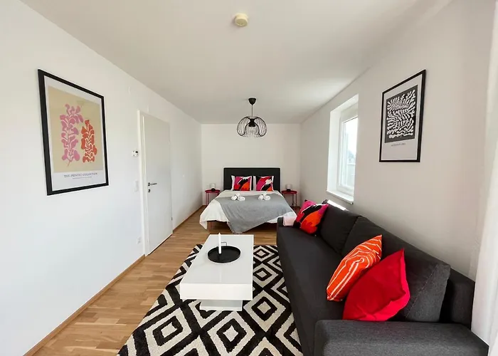 Penthouse Near Central Station With Free Parking