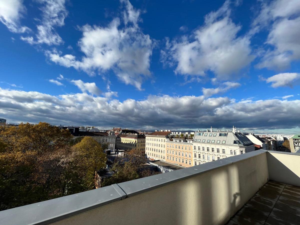 Appartement Penthouse Near Station With Free Parking *