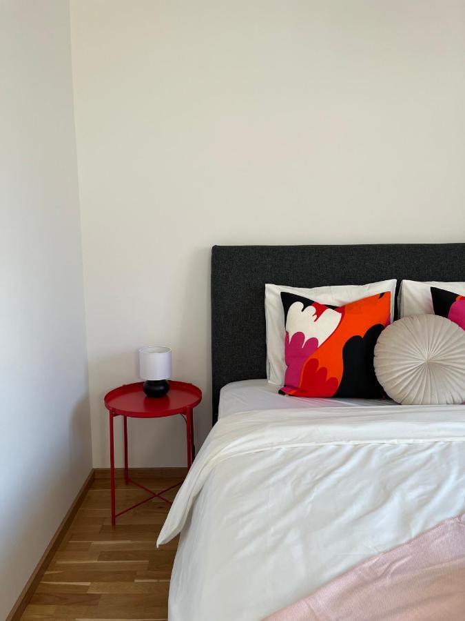 Penthouse Near Station With Free Parking * Wenen