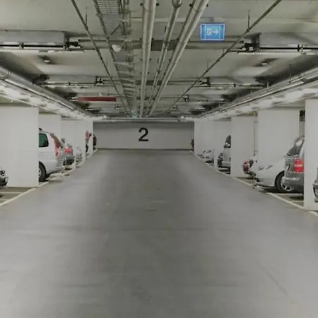 Penthouse Near Central Station With Free Parking Wenen Buitenkant foto