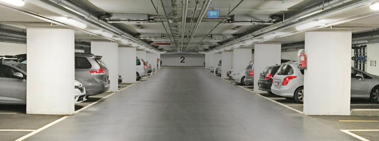 Penthouse Near Station With Free Parking Apartmán